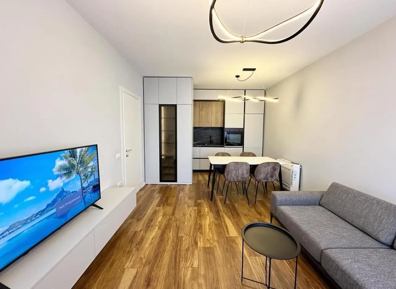 New Bazaar, Grand Apartment Tirana